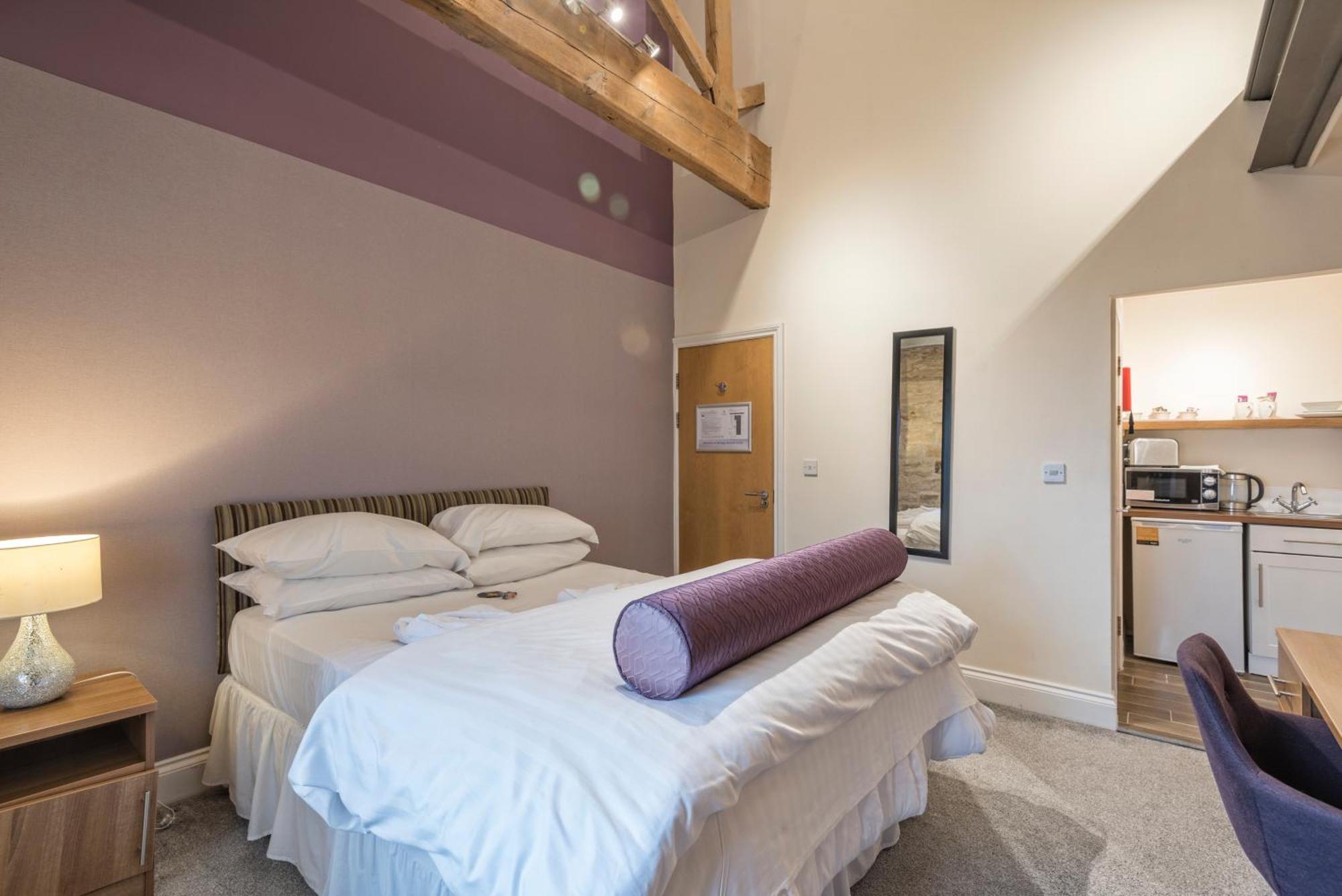 Heritage Serviced Suites - Serviced Apartments هدرزفيلد الغرفة الصورة